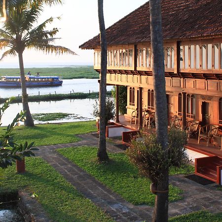 Hotel Coconut Lagoon Kumarakom- A Cgh Earth Experience Esterno foto